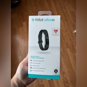 Fitbit Alta HR Smartwatch